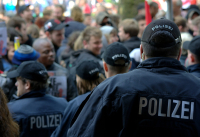 Demonstration in Berlin - erneute Zusammenstöße mit der Polizei